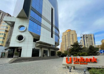 “Unibank”ın aktivləri 2 milyard manatı ötüb