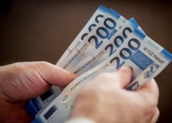 Naxçıvanda orta aylıq nominal əməkhaqqı 812,6 manat olub