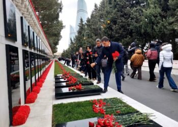 ASA rəhbərliyi şəhidlərimizin əziz xatirəsini anıb