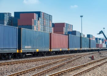 Tranzit potensialı güclənir: ADY-nin blok-qatar göstəriciləri açıqlanıb