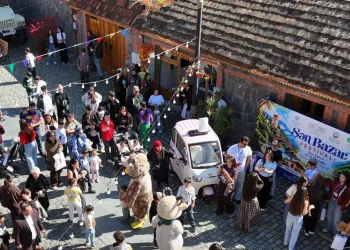 Qaxda “Şən Bazar” festivalı keçirilib – Turizm və yerli məhsullar təqdim olunub